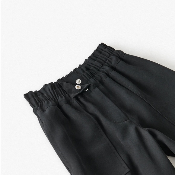 Zara Culottes With Snap Buttons - Picture 2 of 2